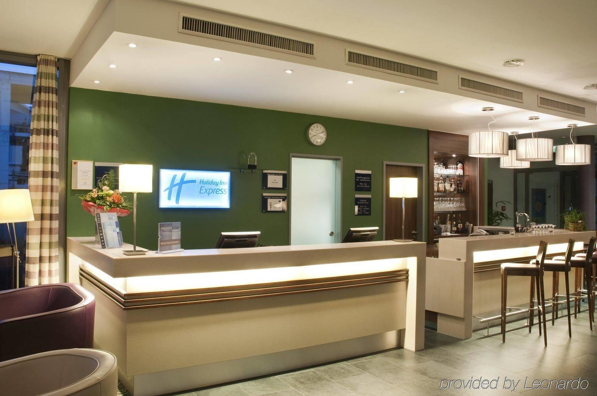 Holiday Inn Express Baden-Baden By Ihg Exterior photo